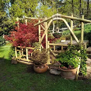 Maison Dans Un Environnement Boise Tres Calme , Morlaix France